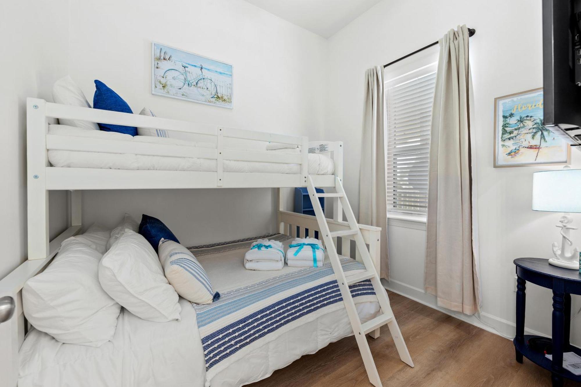 Remarkably Updated 3/2 In Seagrove Highlands - Gulf Views Sleeps 9! Santa Rosa Beach Eksteriør billede